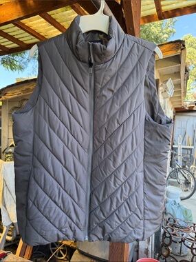 Lands' End Light Grey Puffer Vest